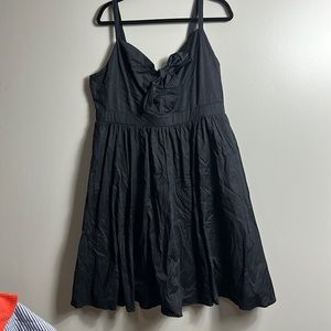 Poplin dress with front knot